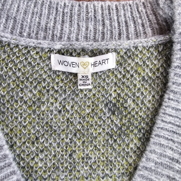 Woven Heart Nature Mountain Scene Soft Wool Blend Knit Cardigan Sweater - Picture 2 of 8